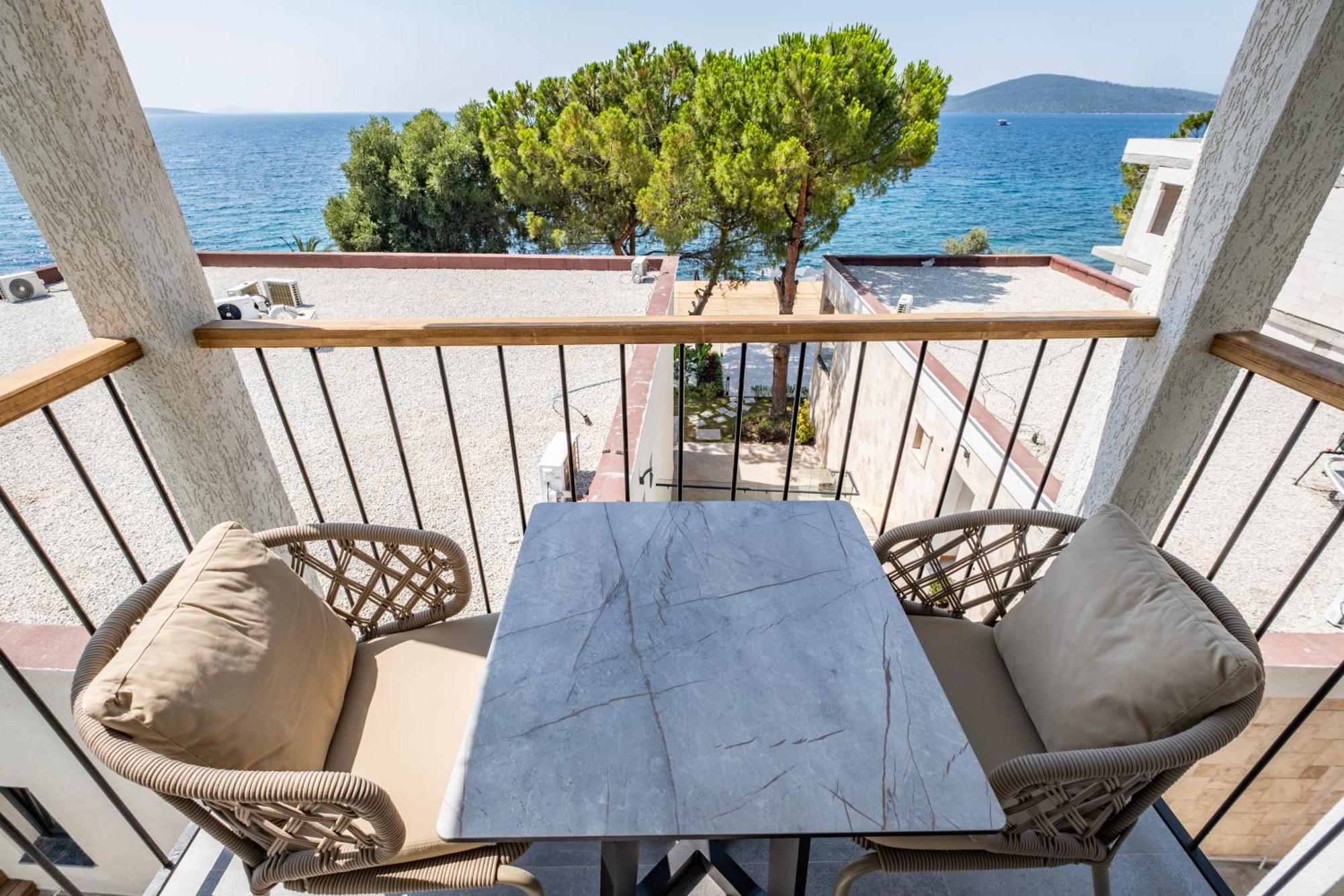 Isolina Bodrum Eksteriør billede